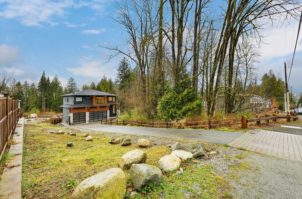 23680 132 AVENUE, Maple Ridge, BC — Residential for Sale - Photo 2