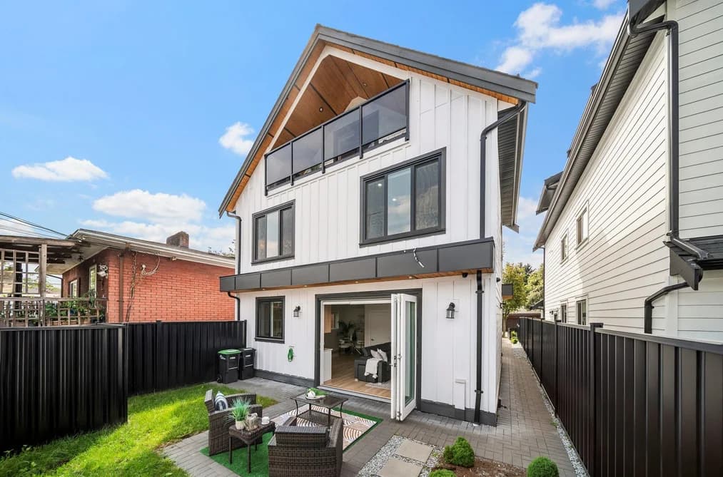 2369 ADANAC STREET, Vancouver, BC — Residential for Sale - Main Photo