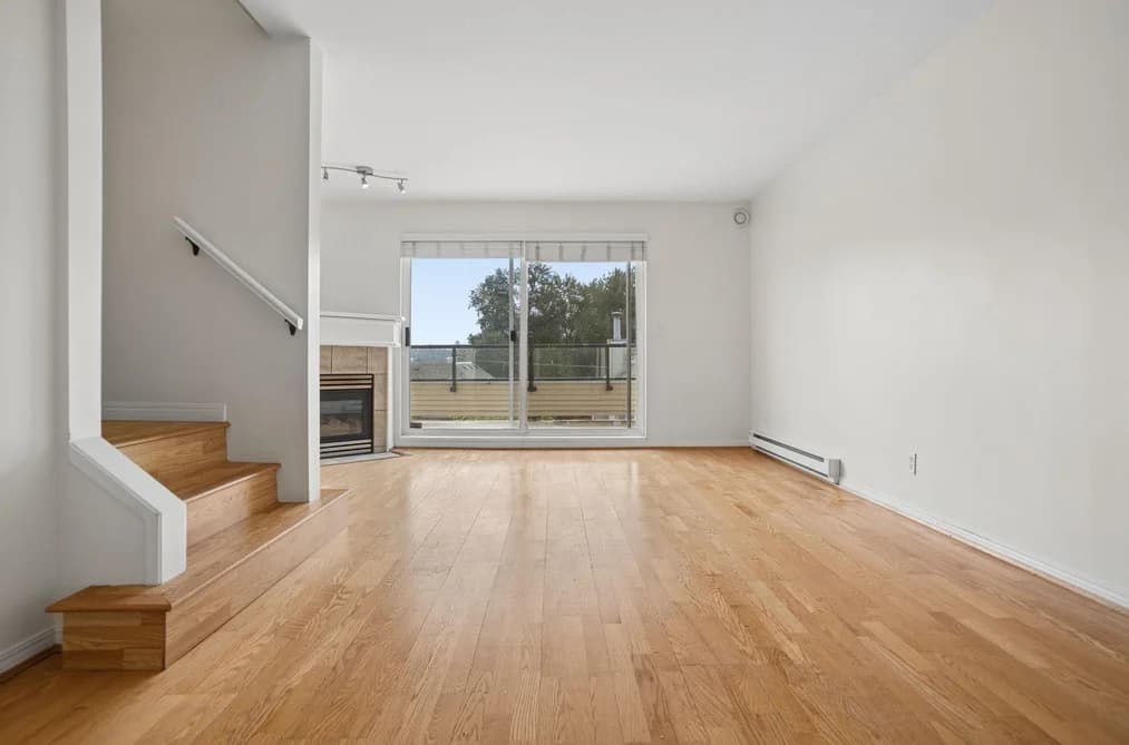 237 1408 CARTIER AVENUE, Coquitlam, BC — Residential for Sale - Photo 2