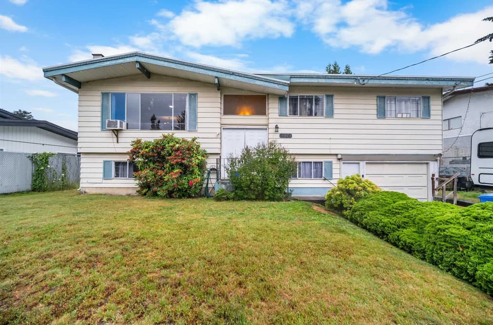 2371 BEAVER STREET, Abbotsford, BC — Residential for Sale - Main Photo