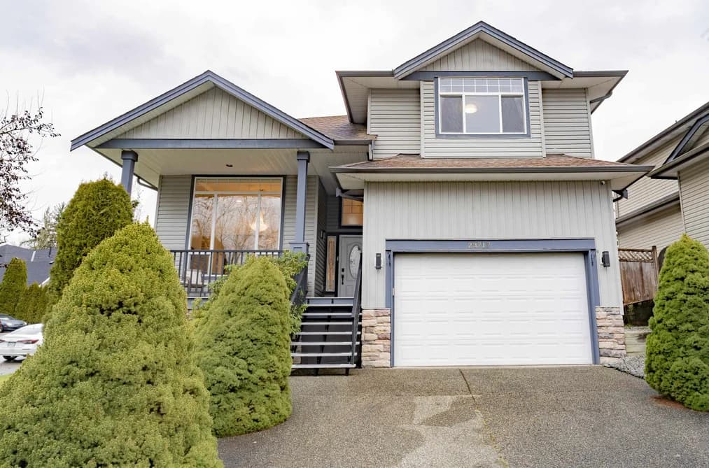 23717 110 AVENUE, Maple Ridge, BC — Residential for Sale - Photo 2