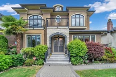 House for sale at 2375 W 20th Avenue Vancouver British Columbia - MLS: R3130975