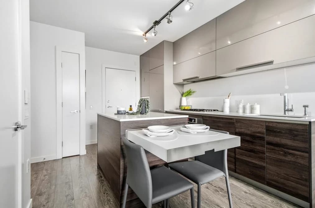 2378 ALPHA, Burnaby BC V5C 0K2 - Photo 1