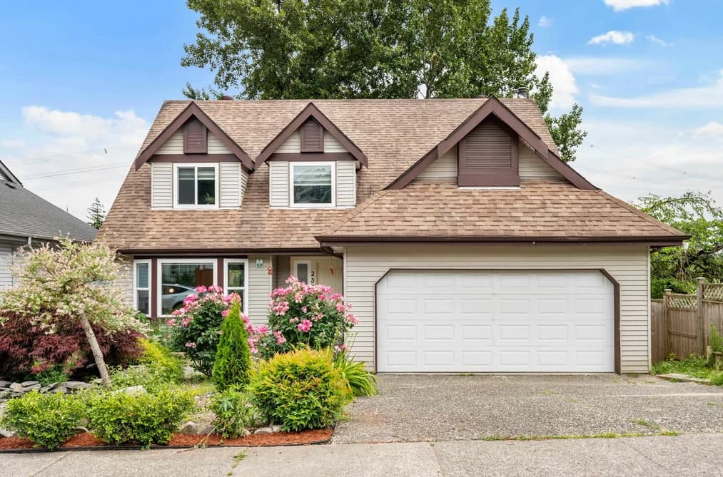 2378 MARIANA PLACE, Coquitlam, BC — Residential for Sale - Photo 2