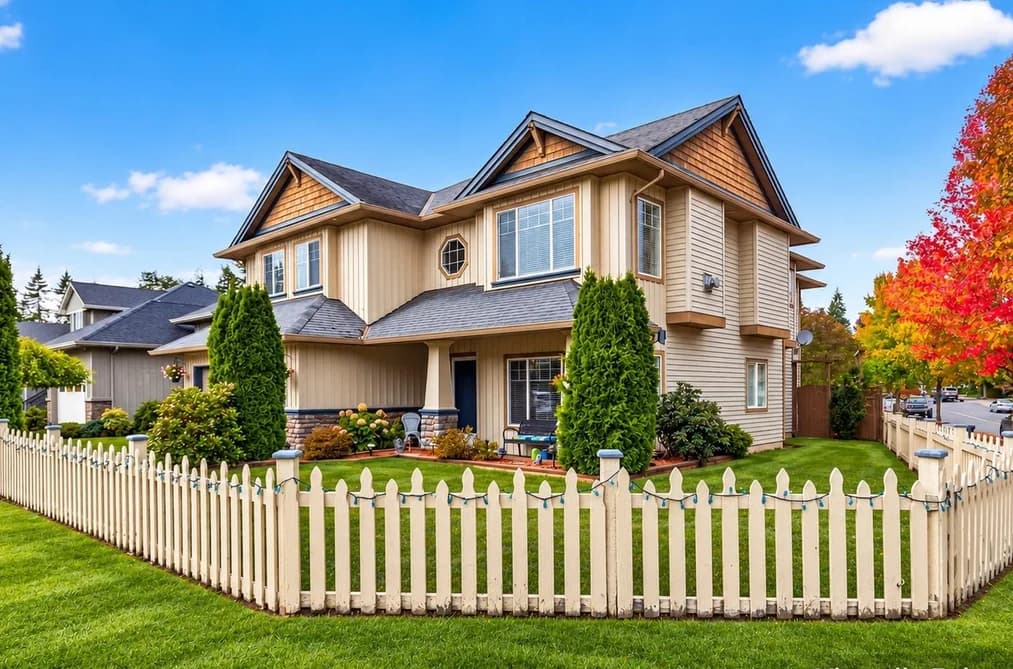 23785 116 AVENUE, Maple Ridge, BC — Residential for Sale - Photo 2