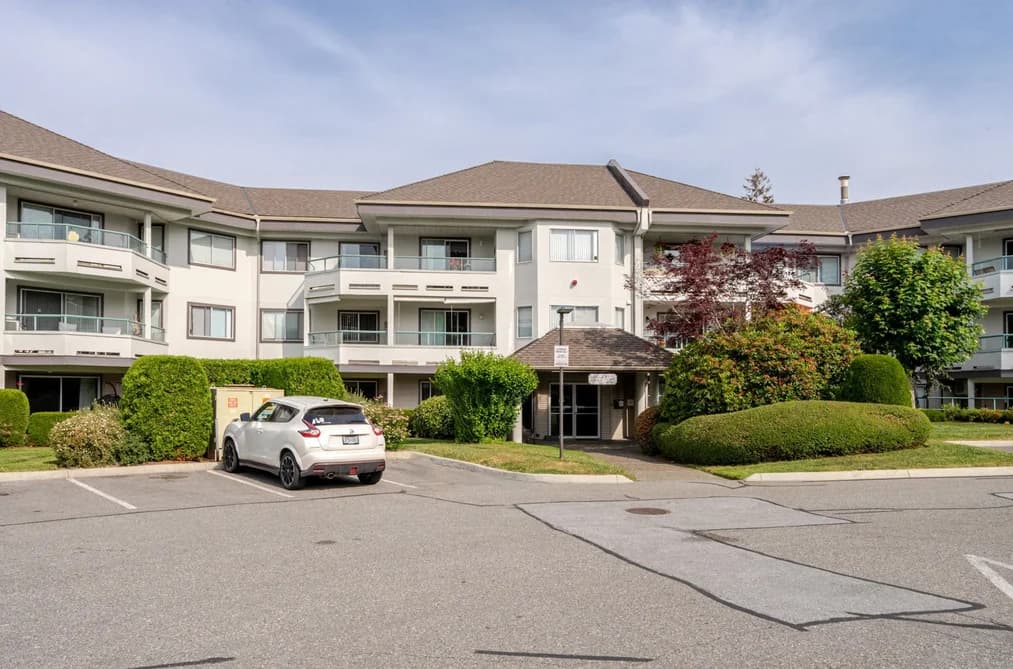 238 2451 GLADWIN ROAD, Abbotsford, BC — Residential for Sale - Main Photo