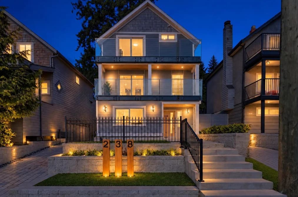 238 E 28TH STREET, North Vancouver, BC — Residential for Sale - Main Photo