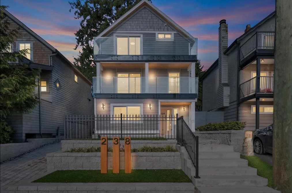 238 E 28TH STREET, North Vancouver, BC — Residential for Sale - Main Photo