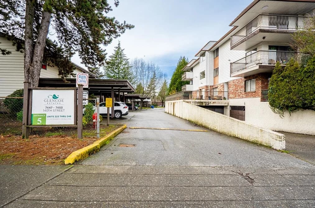 239 7447 140 STREET, Surrey, BC — Residential for Sale - Photo 2