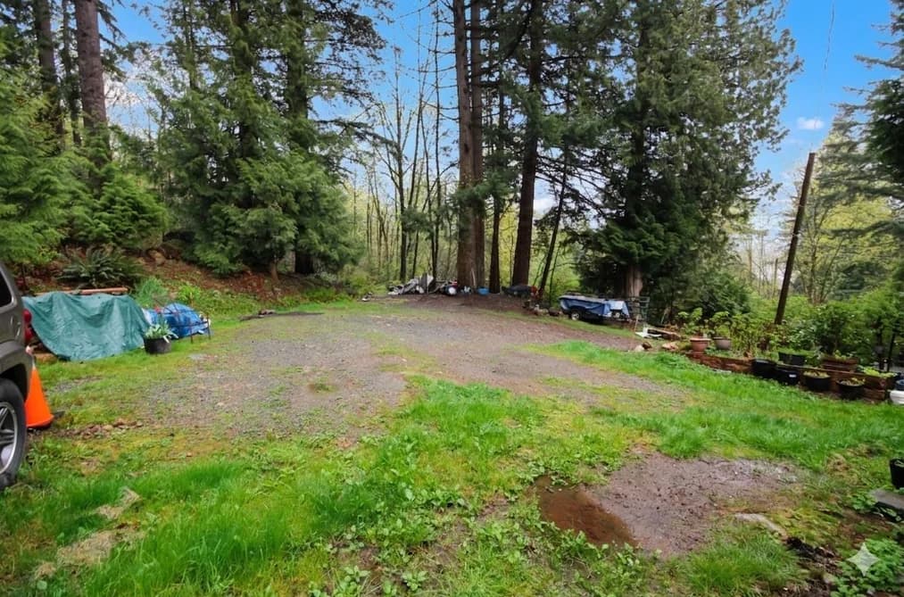 2391 LOUGHEED HIGHWAY, Agassiz, BC — Residential for Sale - Photo 2