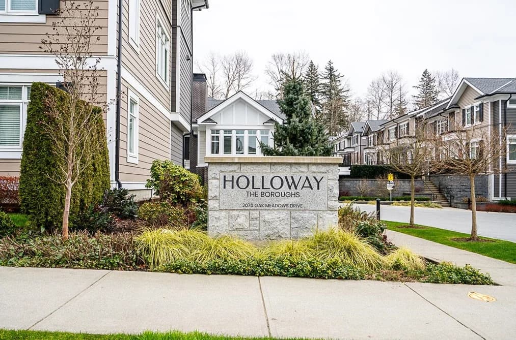 24 2070 OAK MEADOWS DRIVE, Surrey, BC — Residential for Sale - Main Photo