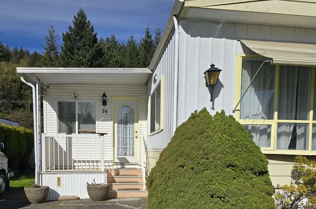 24 46484 CHILLIWACK LAKE ROAD, Chilliwack, BC — Residential for Sale - Photo 2