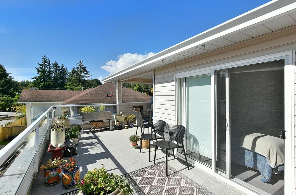 24 5610 TRAIL AVENUE, Sechelt, BC — Residential for Sale - Photo 2