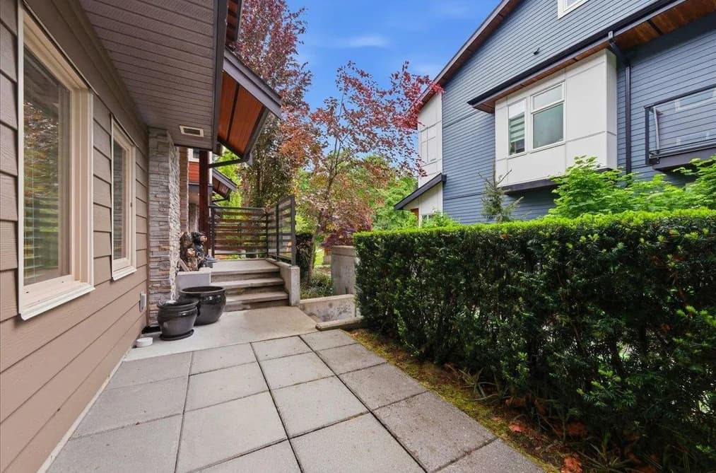 24 897 PREMIER STREET, North Vancouver, BC — Residential for Sale - Photo 2