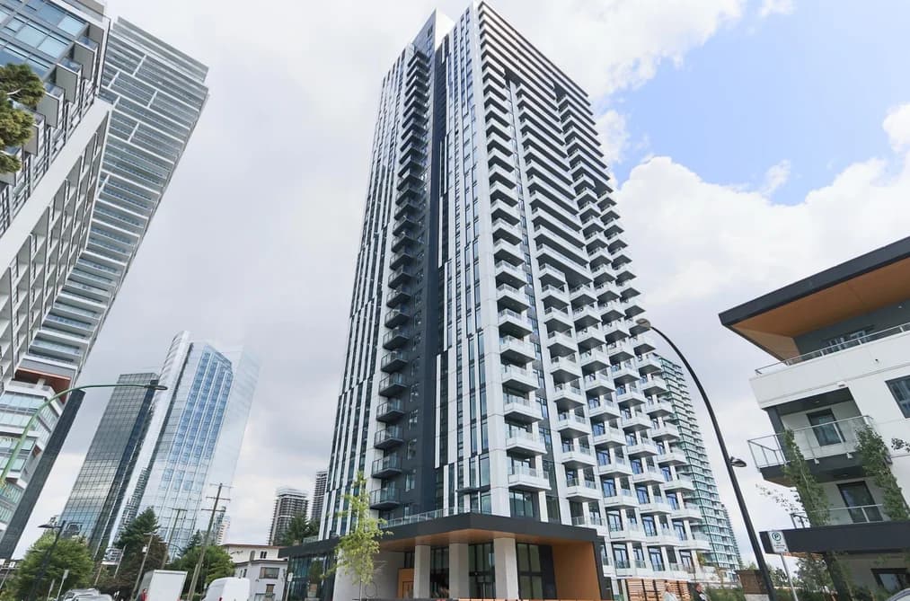 2401 6608 SUSSEX AVENUE, Burnaby, BC — Residential for Sale - Main Photo