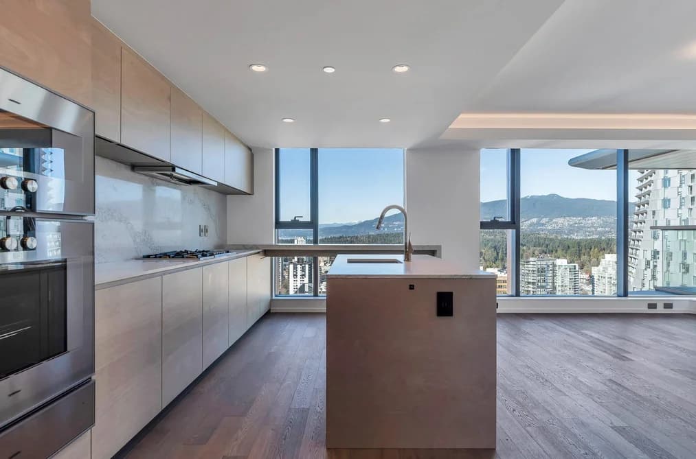 2402 1408 ROBSON STREET, Vancouver, BC — Residential for Sale - Photo 2