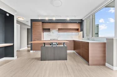 Condo for sale at 2404 570 Emerson Street Coquitlam British Columbia - MLS: R3071625