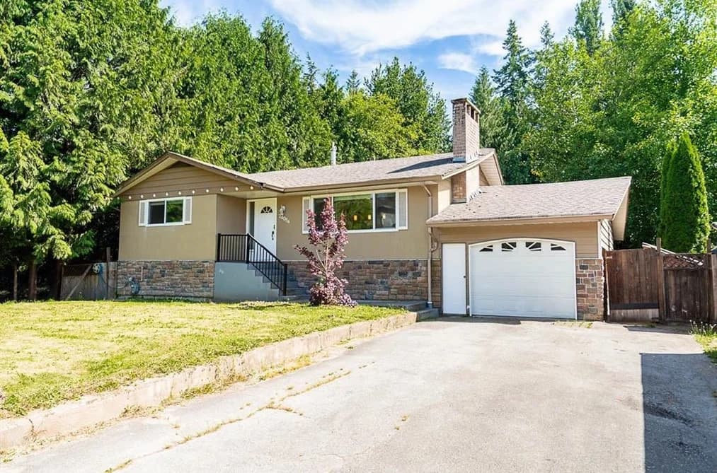 24084 102 AVENUE, Maple Ridge, BC — Residential for Sale - Main Photo