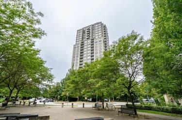 Condo for sale at 2409 3663 Crowley Drive Vancouver British Columbia - MLS: R3140346