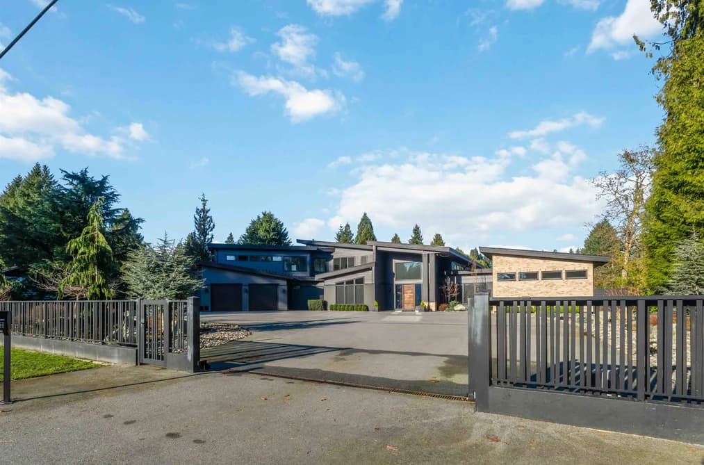 24095 53 AVENUE, Langley, BC — Residential for Sale - Main Photo