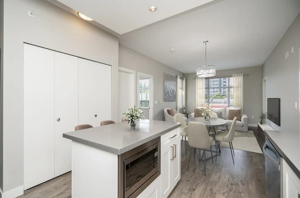 2410 963 CHARLAND AVENUE, Coquitlam, BC — Residential for Sale - Photo 2