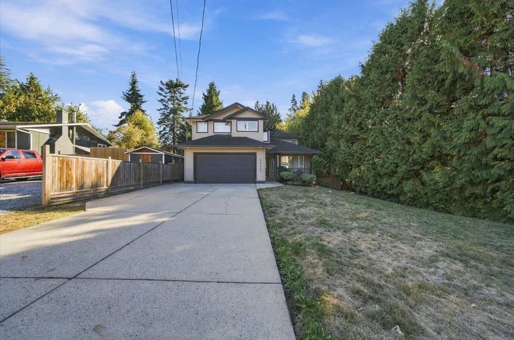 24100 102 AVENUE, Maple Ridge, BC — Residential for Sale - Photo 2