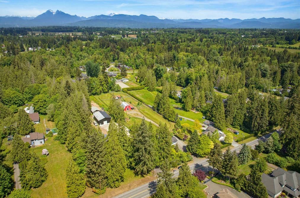24105 61 AVENUE, Langley, BC — Residential for Sale - Photo 2