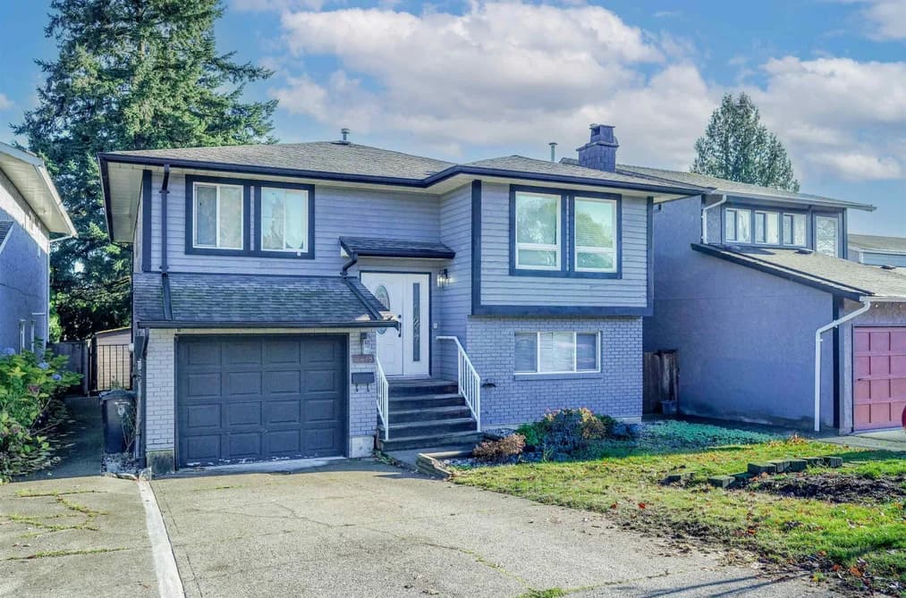 2418 WAYBURNE CRESCENT, Langley, BC — Residential for Sale - Photo 2