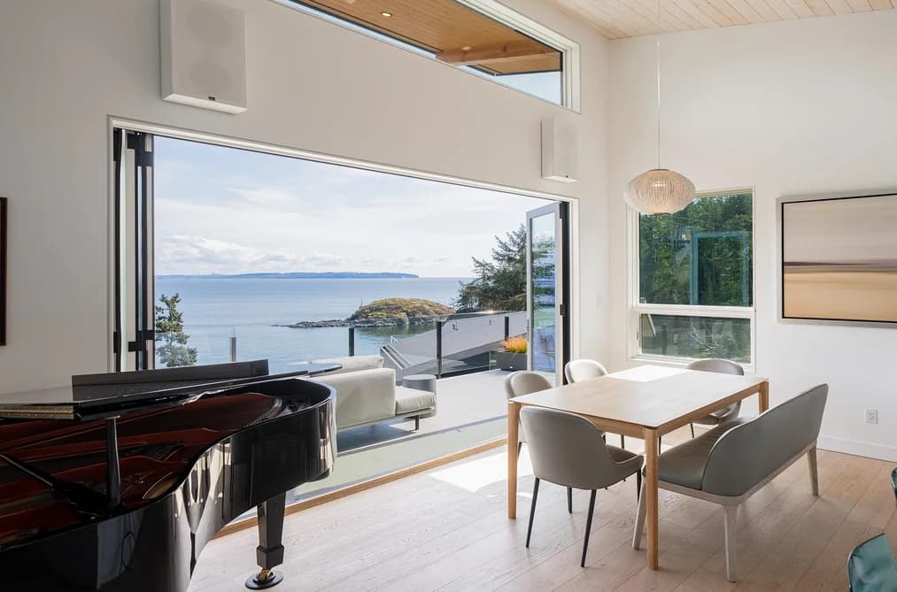 242 SHORE LANE, Bowen Island, BC — Residential for Sale - Photo 2