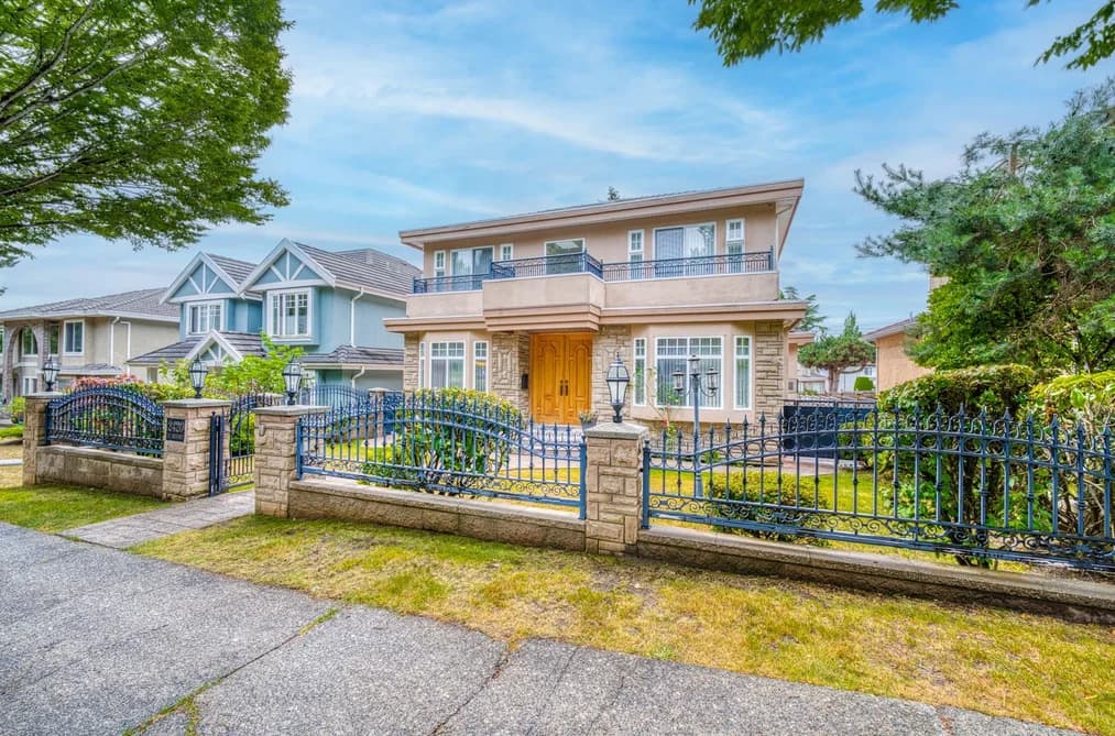 2420 SCARBORO AVENUE, Vancouver, BC — Residential for Sale - Photo 2