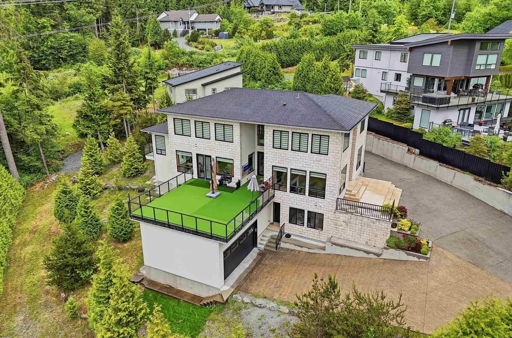 2425 LEGGETT DRIVE, Anmore, BC — Residential for Sale - Photo 2