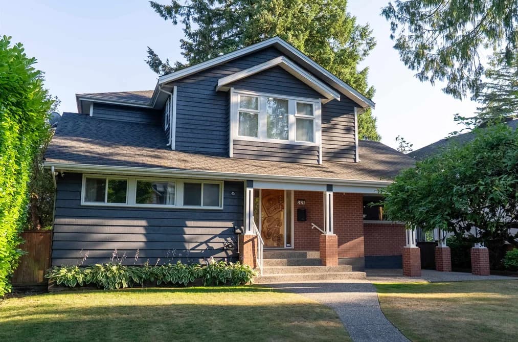 2426 W 34TH AVENUE, Vancouver, BC — Residential for Sale - Main Photo