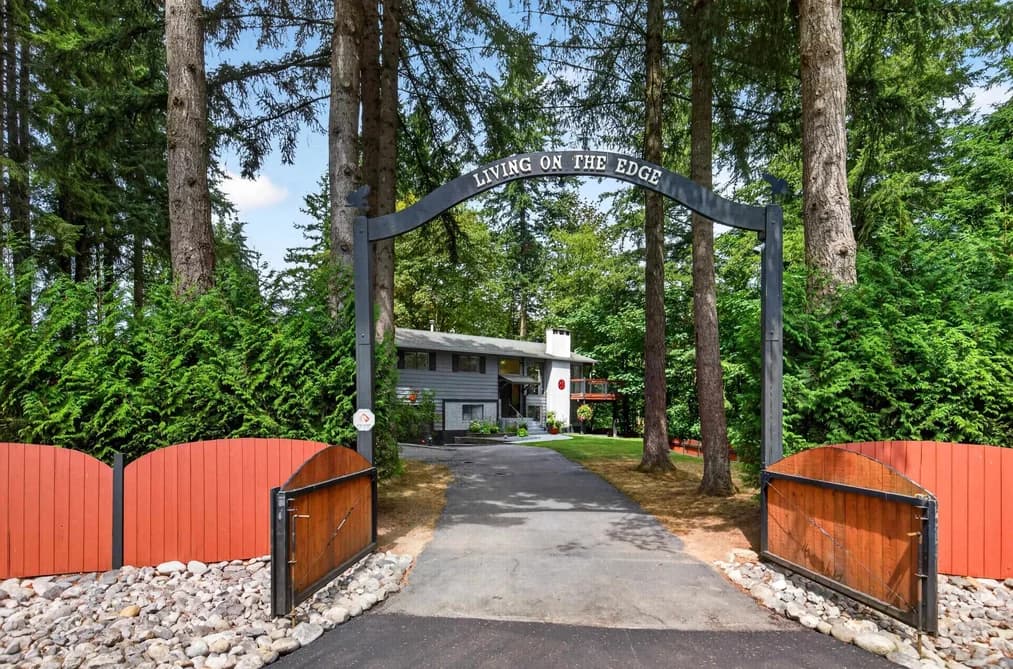 24299 55 AVENUE, Langley, BC — Residential for Sale - Main Photo