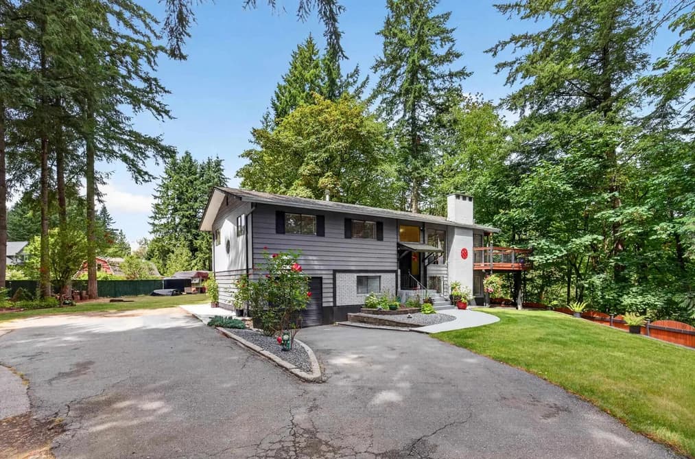 24299 55 AVENUE, Langley, BC — Residential for Sale - Photo 2