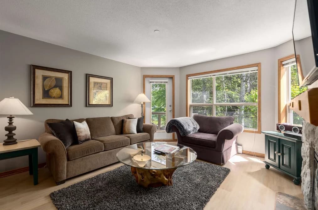 243 4800 SPEARHEAD DRIVE, Whistler, BC — Residential for Sale - Photo 2