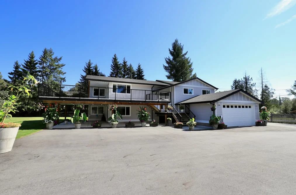 24325 116 AVENUE, Maple Ridge, BC — Residential for Sale - Main Photo