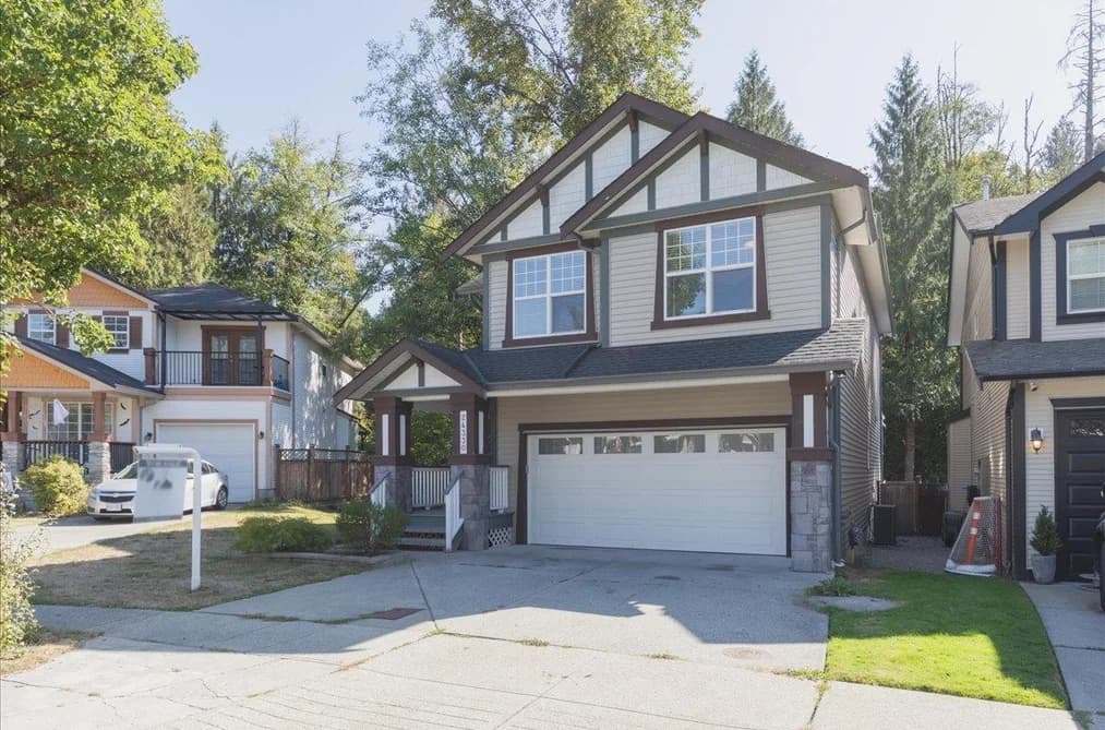 24330 100B AVENUE, Maple Ridge, BC — Residential for Sale - Photo 2