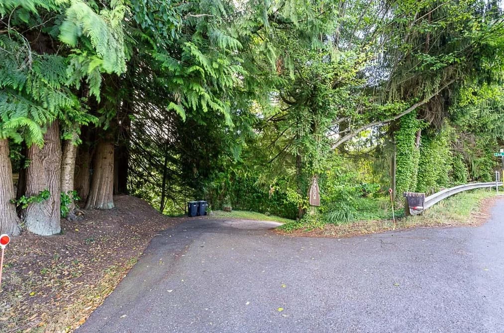 24400 56 AVENUE, Langley, BC — Residential for Sale - Photo 2