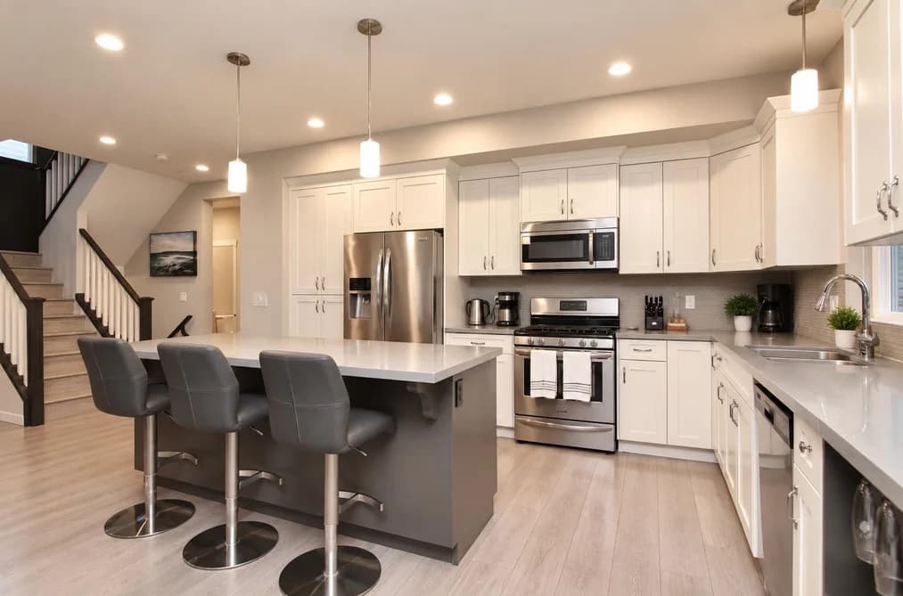 24408 113A Avenue, Maple Ridge, BC - House for Sale - Photo 2 of 40 24408 113A Avenue, Maple Ridge, BC - House for Sale - Photo 2 of 40