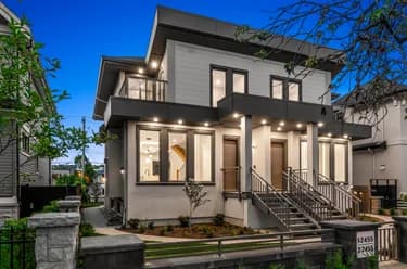 Half Duplex for sale at 2455 W 10th Avenue Vancouver British Columbia - MLS: R3101326