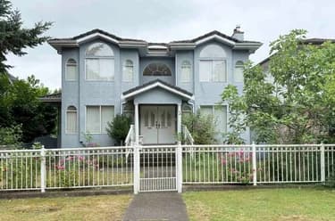 House for sale at 2458 E 5th Avenue Vancouver British Columbia - MLS: R3151144