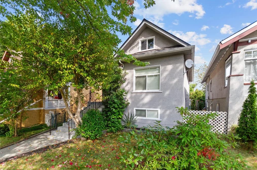2461 DUNDAS STREET, Vancouver, BC — Residential for Sale - Photo 2