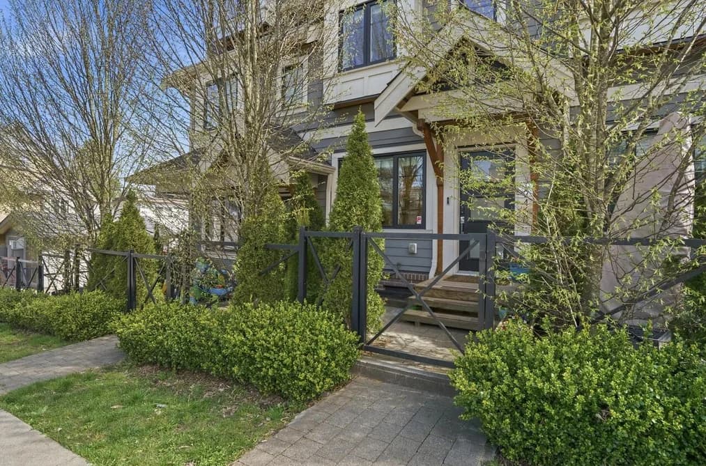 2468 ST. CATHERINES STREET, Vancouver, BC — Residential for Sale - Photo 2