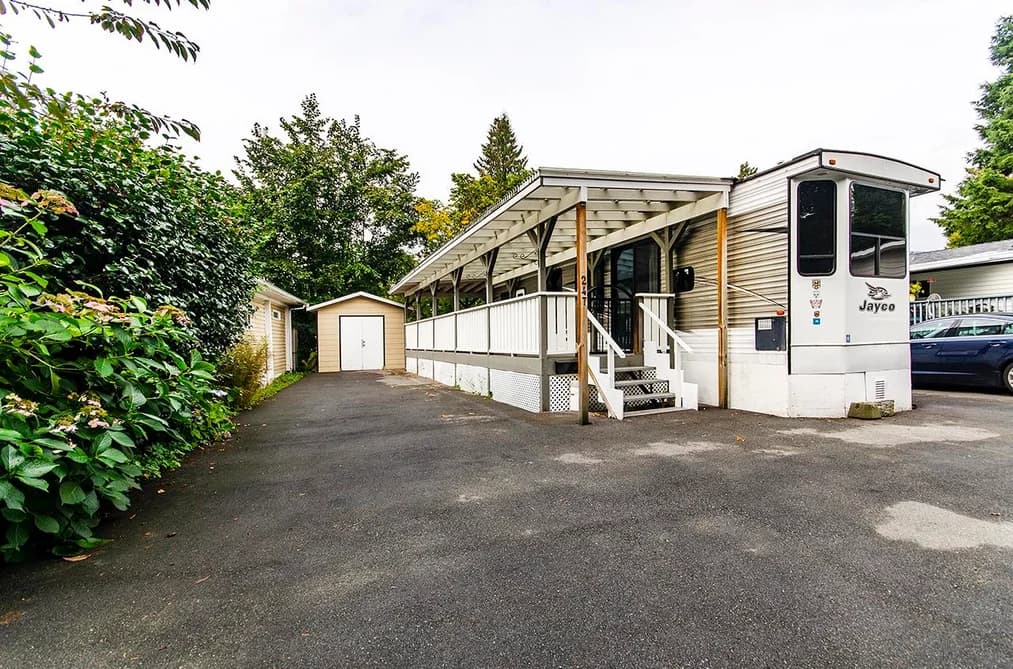 247 TOMAHAWK AVENUE, West Vancouver, BC — Residential for Sale - Main Photo