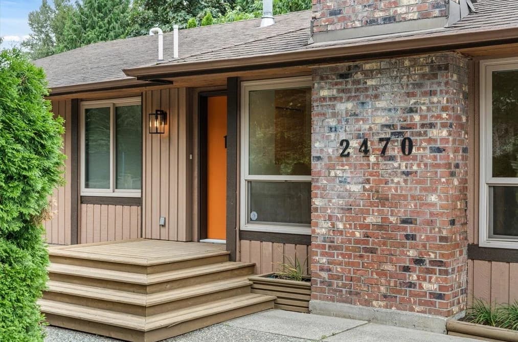 2470 WOODSTOCK DRIVE, Abbotsford, BC — Residential for Sale - Photo 2