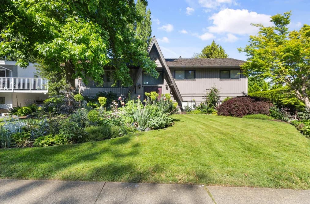 2475 SUGARPINE STREET, Abbotsford, BC — Residential for Sale - Main Photo
