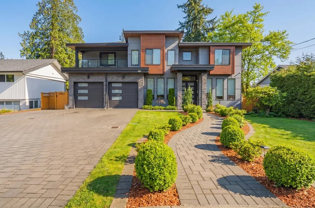 2488 LATIMER AVENUE, Coquitlam, BC — Residential for Sale - Photo 2