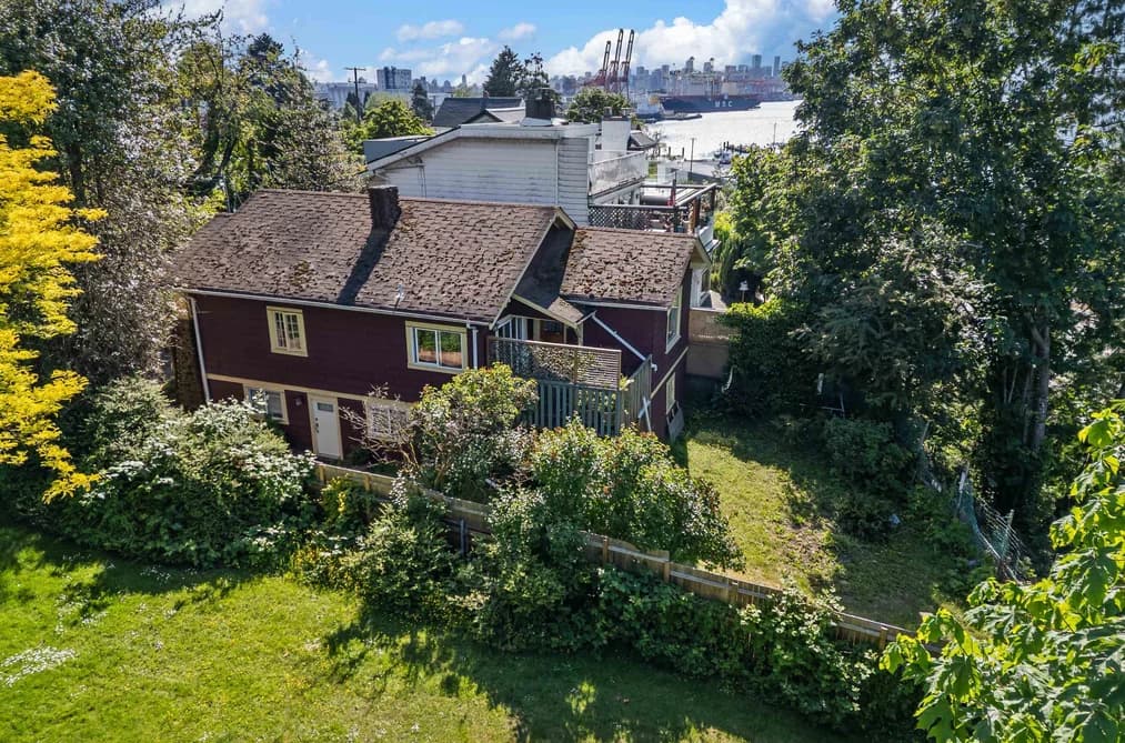 2497 WALL STREET, Vancouver, BC — Residential for Sale - Photo 2