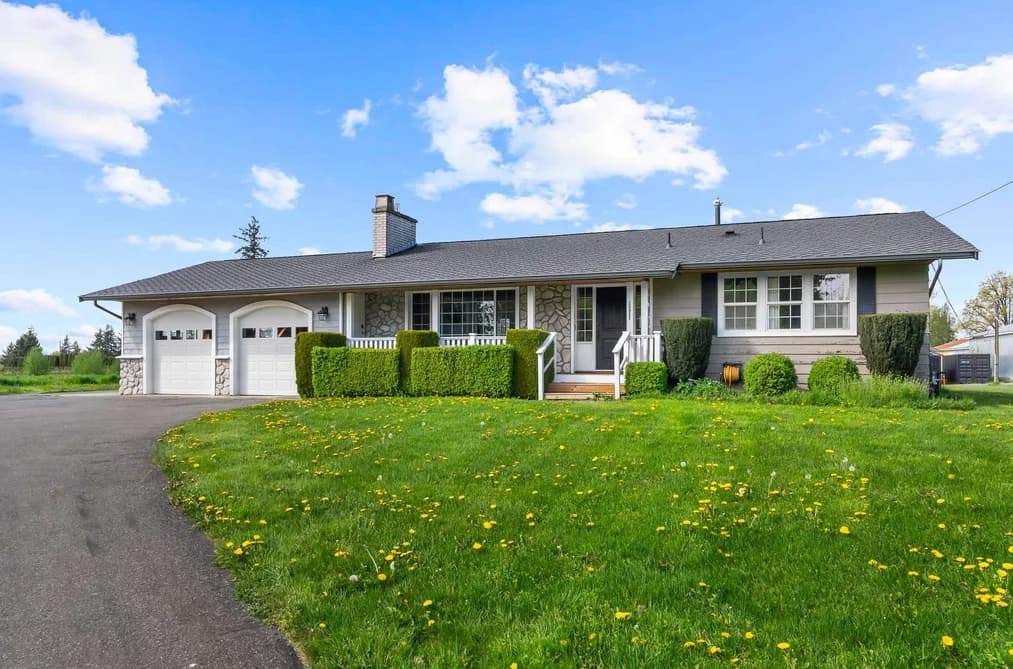 24985 32 AVENUE, Langley, BC — Residential for Sale - Main Photo