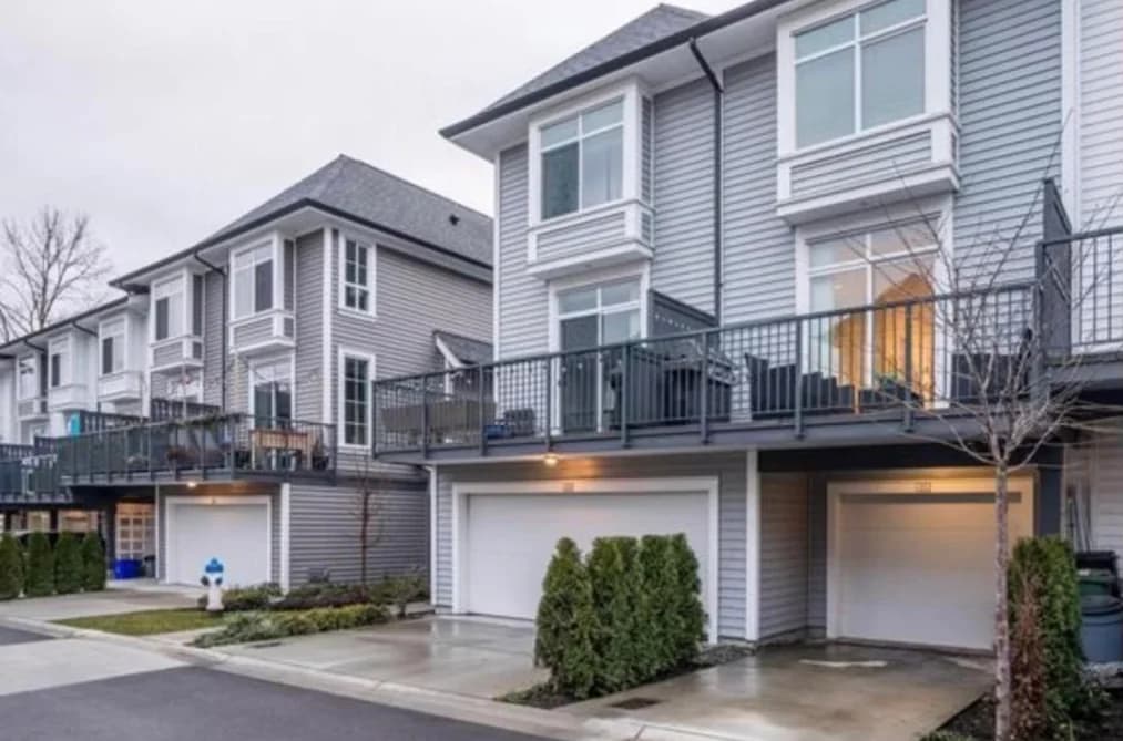 25 2838 LIVINGSTONE AVENUE, Abbotsford, BC — Residential for Sale - Main Photo